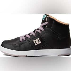 NWOB DC Women’s Cure High Top Leather Shoes in Black in size 10